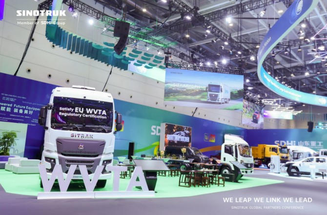 从造好车到解难题：中国重汽深耕 “端到端”，重塑效率与价值