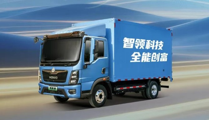 中国重汽HOWO新能源全能王-E，把用户的“刚需”变成“放心”！