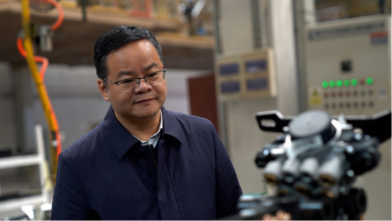 了不起的奋斗者——联合重卡生产车间的“速度与激情”